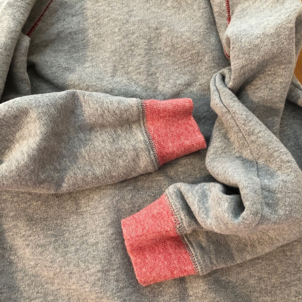 Peek Size 6/7 - like new zip up hoodie.